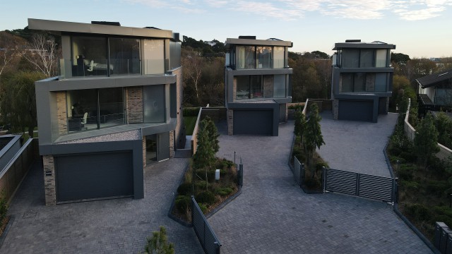 Photo 1080295615 DJI 191 jpg 4947946 0 2021122145546 photo original copy